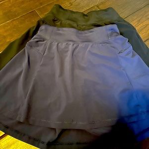 Girls size 10/12 2 sport skorts